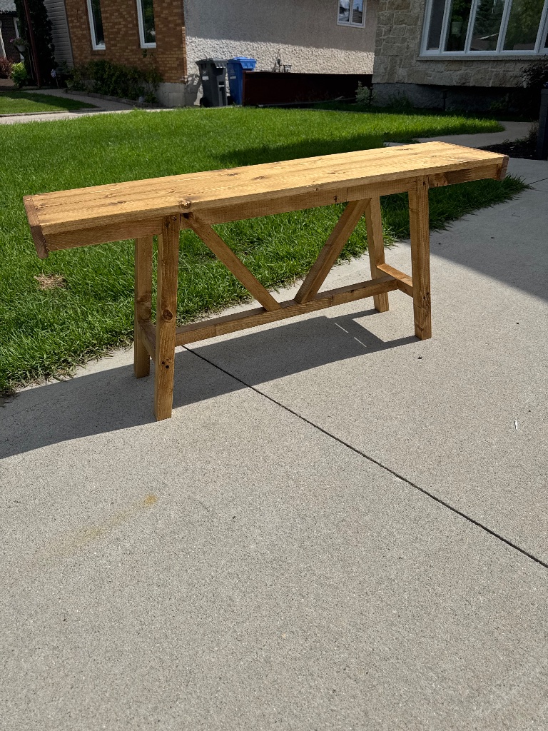 Farmhouse entry bench