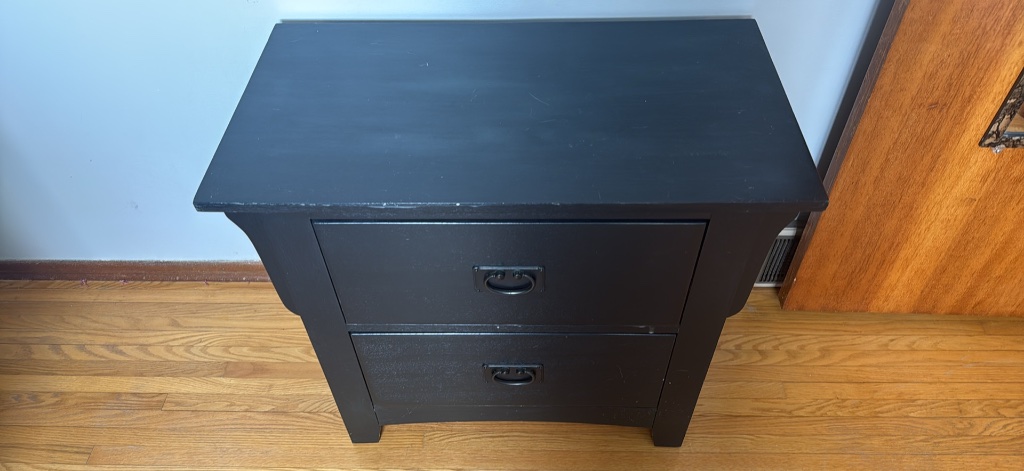 Bedroom set (dresser + two side tables)