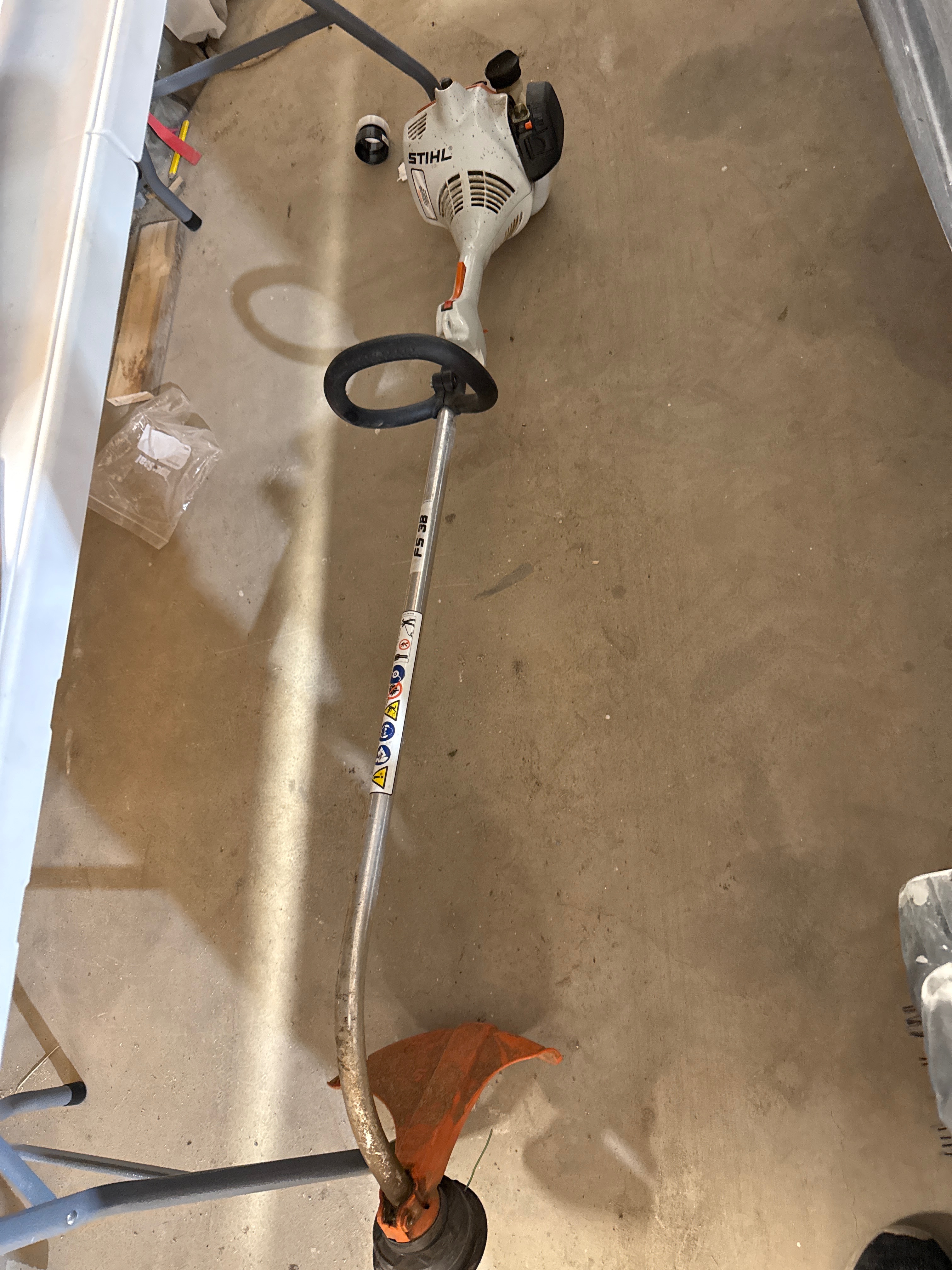 Fs38 weed wacker / weed eater